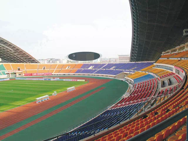 河南省体育中心体育场