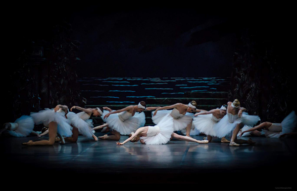 意大利罗马城市芭蕾舞团《天鹅湖》上海站