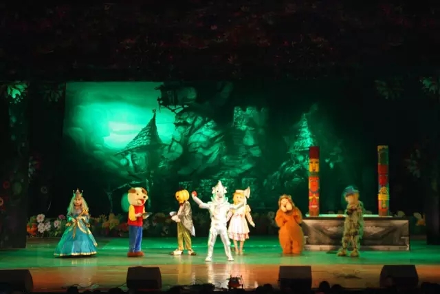 大型儿童舞台剧《绿野仙踪之奥兹国历险记》北京站