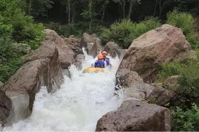 密云霧靈西峰高山滑水門票