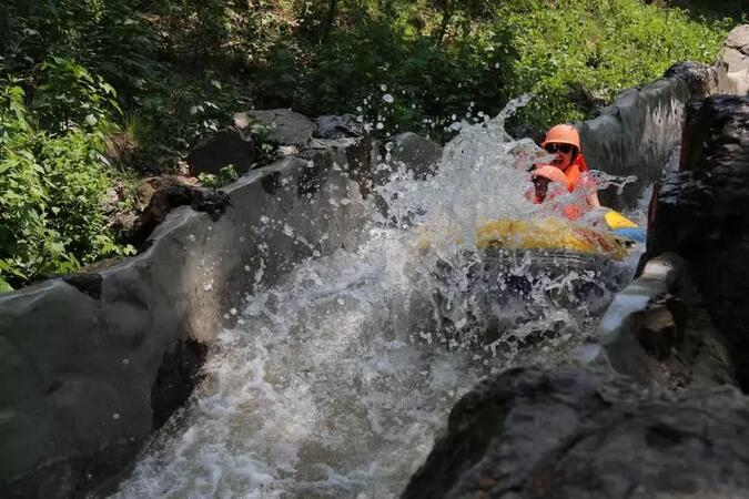 密云霧靈西峰高山滑水門票