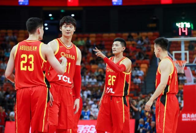 2019武汉中巴国际男篮对抗赛