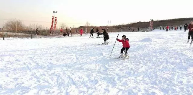 洛阳伊龙滑雪场