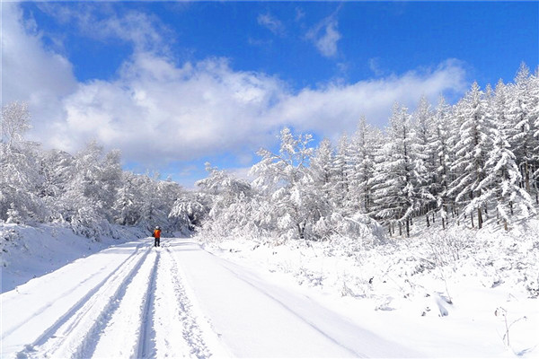 長城嶺滑雪場