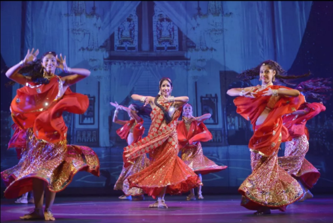 印度国宝级歌舞剧《宝莱坞之旅》厦门站