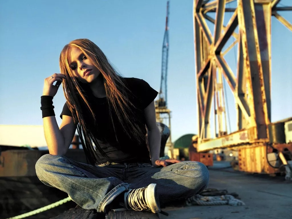 2020 Avril Lavigne艾薇儿香港演唱会演出信息详情介绍_大河票务网