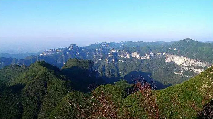 六龙山景区