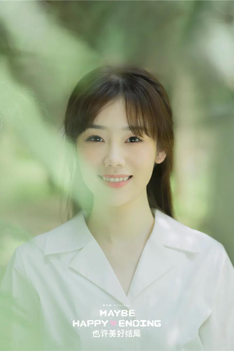湛嘉丽:毕业于上海戏剧学院音乐剧班.