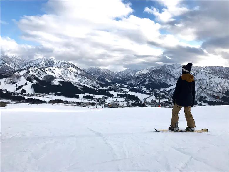 【康定】木雅圣地滑雪场