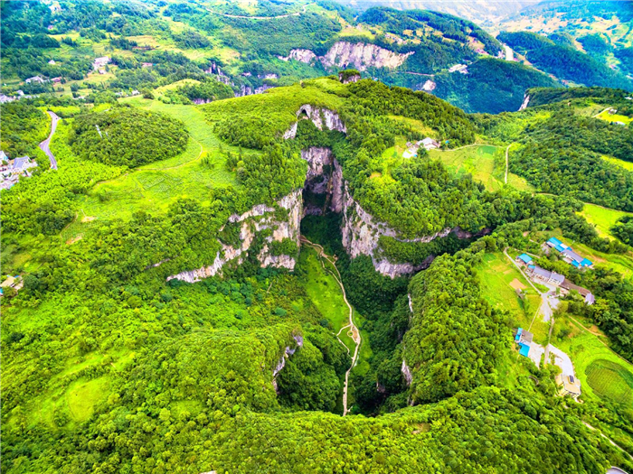 重庆武隆天坑地缝国家地质公园