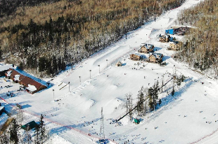 长白山和平滑雪场