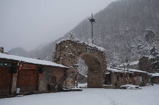 終南山寨戲雪樂園