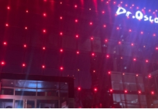 Dr.Oscar奥斯卡剧院式酒吧(洛阳店)