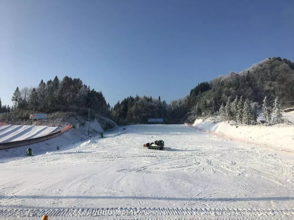 重庆石柱冷水国际滑雪场门票_在线订票_重庆石柱冷水国际滑雪场地址在