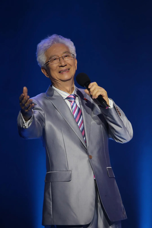 陳鐸1.jpg