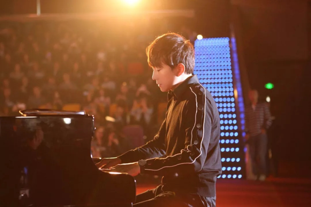 “台湾钢琴诗人”Pianoboy高至豪 流行钢琴音乐会 成都站