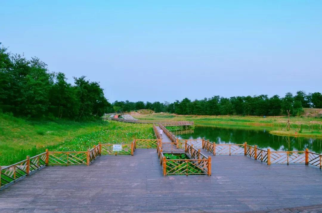 郑州雁鸣蟹岛度假村图片