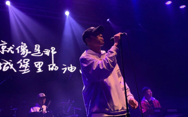 沈以誠(chéng)帆布小鎮(zhèn)北京演唱會(huì)