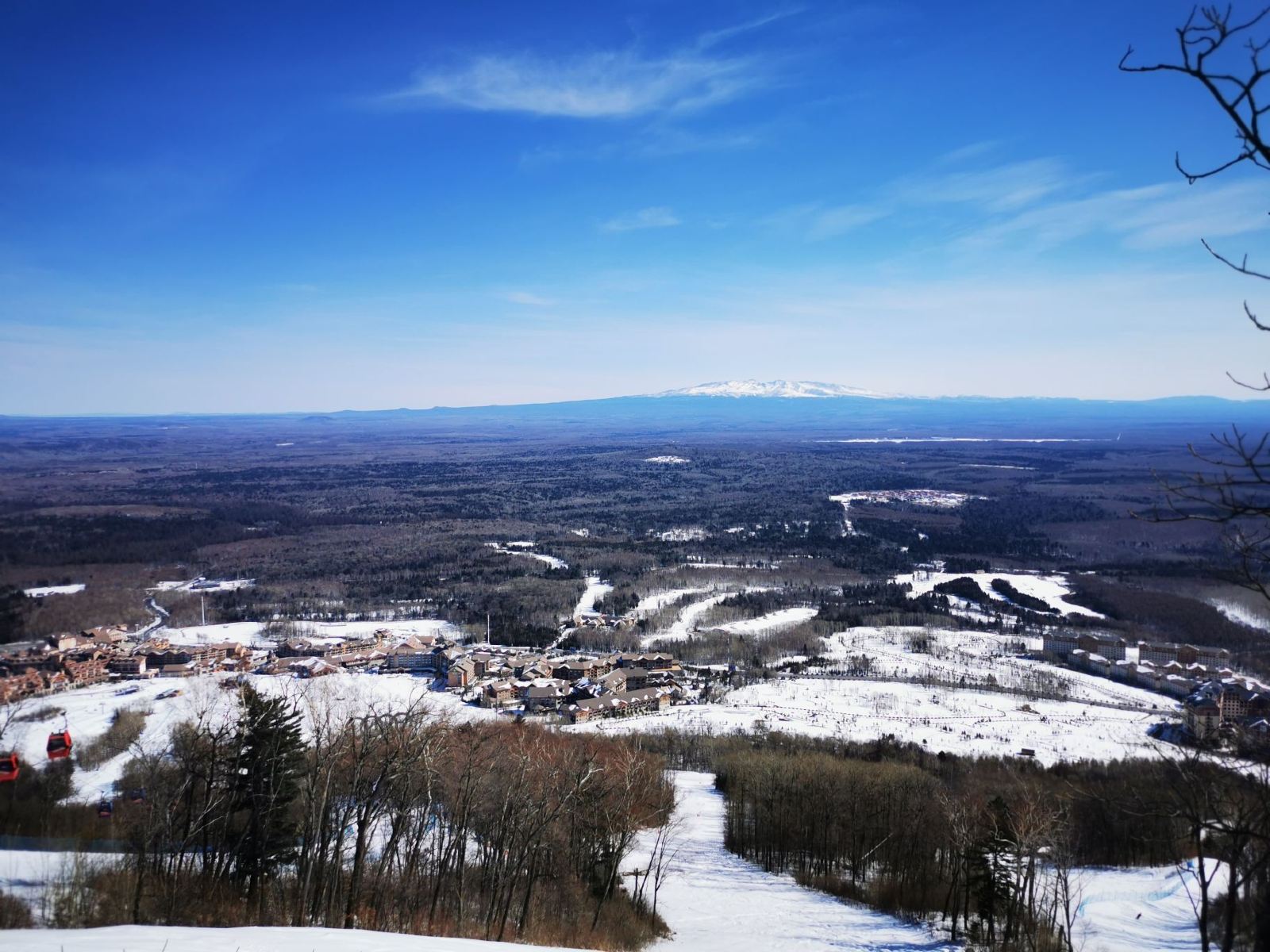 萬達長白山國際滑雪場