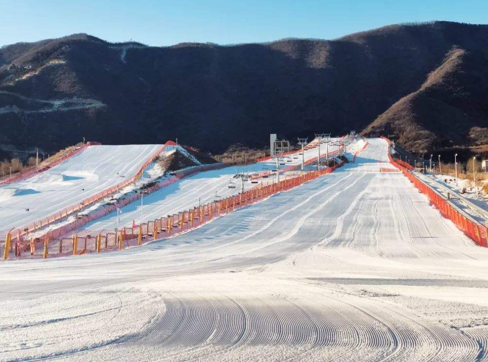 北京八達(dá)嶺滑雪場