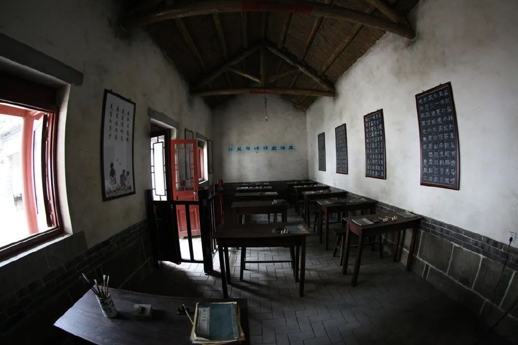https://r.sinaimg.cn/large/article/120e5b9829d307382893980d7f3e497d