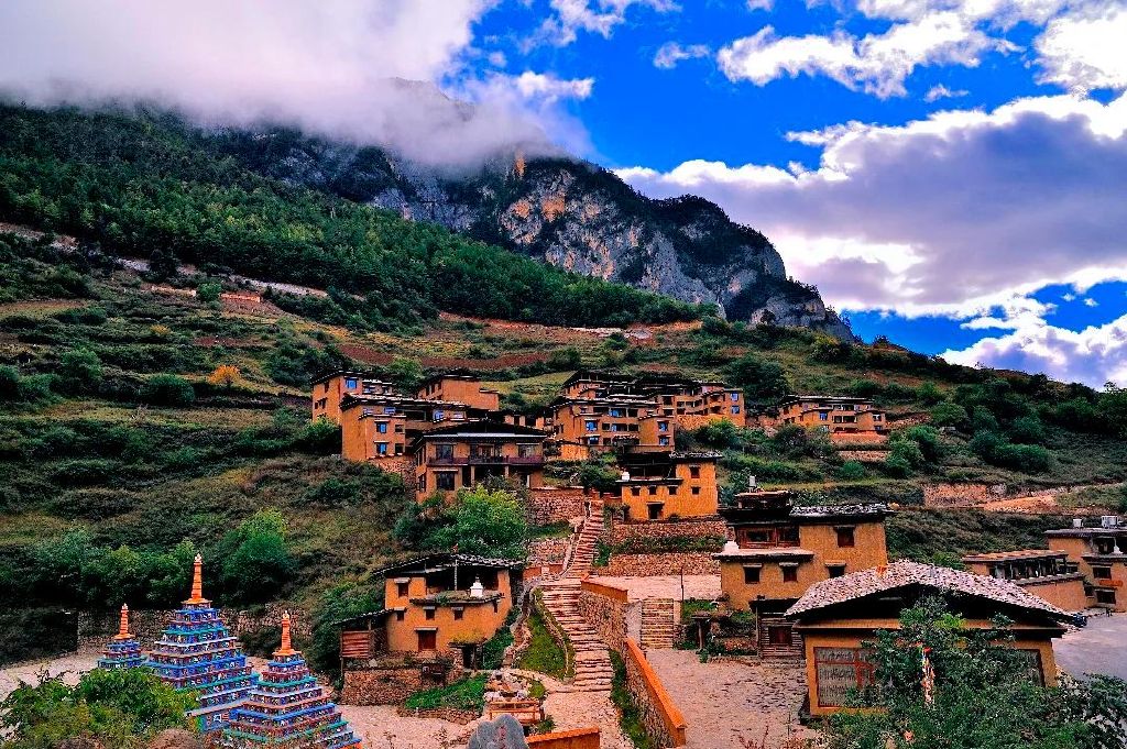 https://r.sinaimg.cn/large/article/50613a558fbedae4225c074e7bb64f88