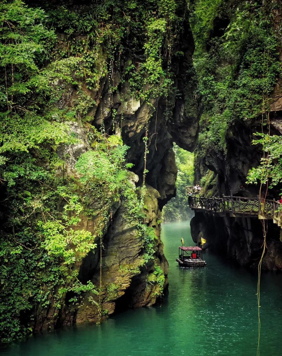 巴人河生态旅游区(三峡女人谷)