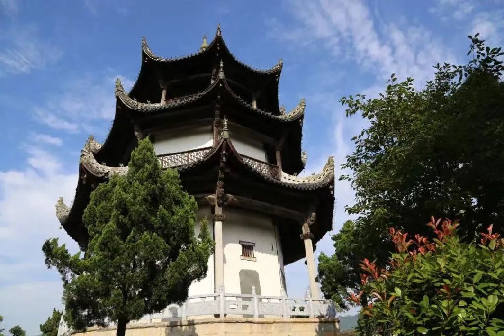 https://r.sinaimg.cn/large/article/0b288fb04f8358fe840603bbb5095ae3