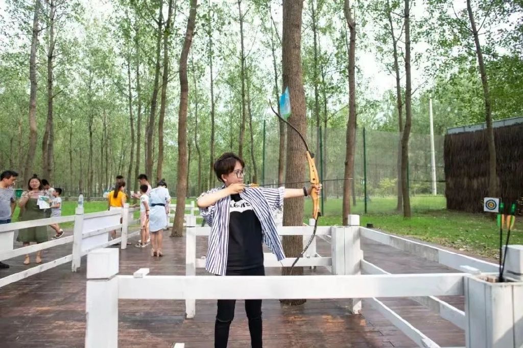 https://r.sinaimg.cn/large/article/0c15720b004c57cd7944655505cb41de