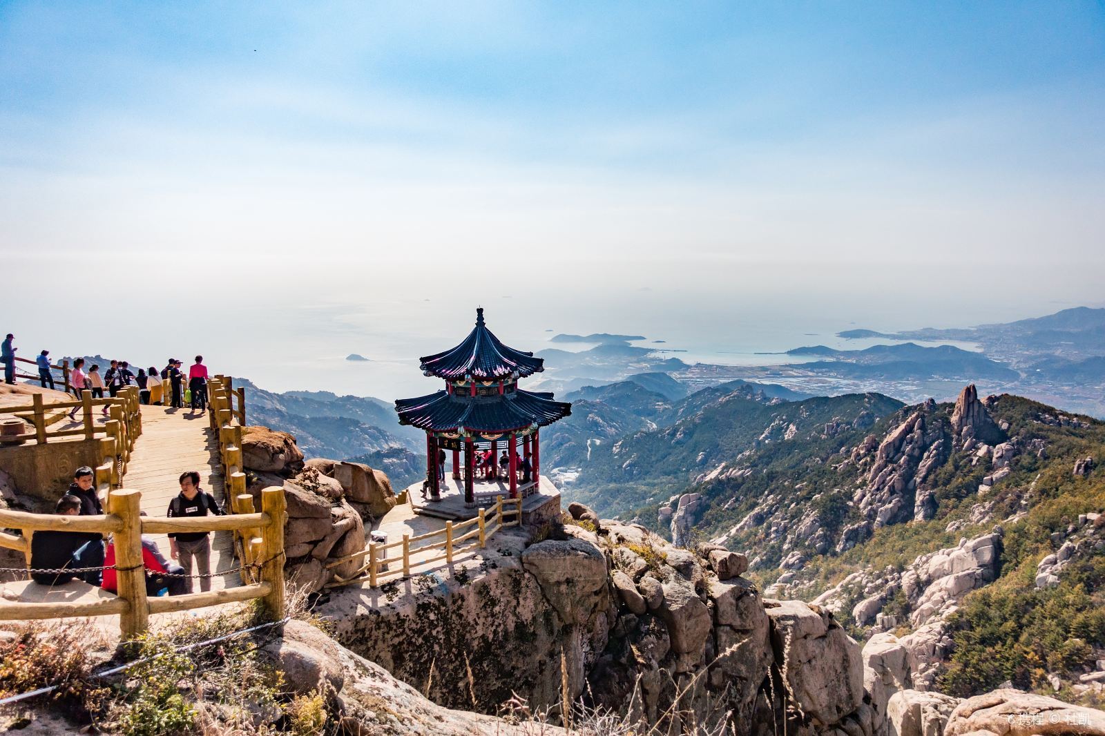 青岛崂山巨峰景区图片