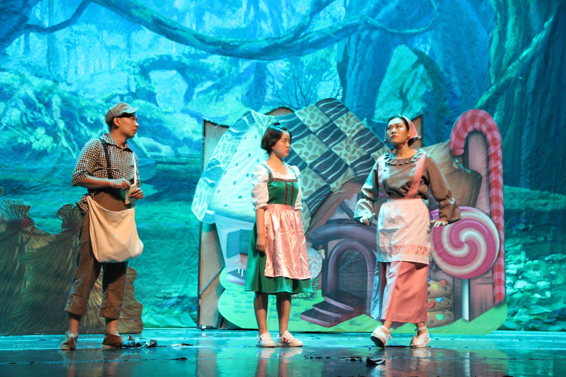 儿童剧糖果屋天津站