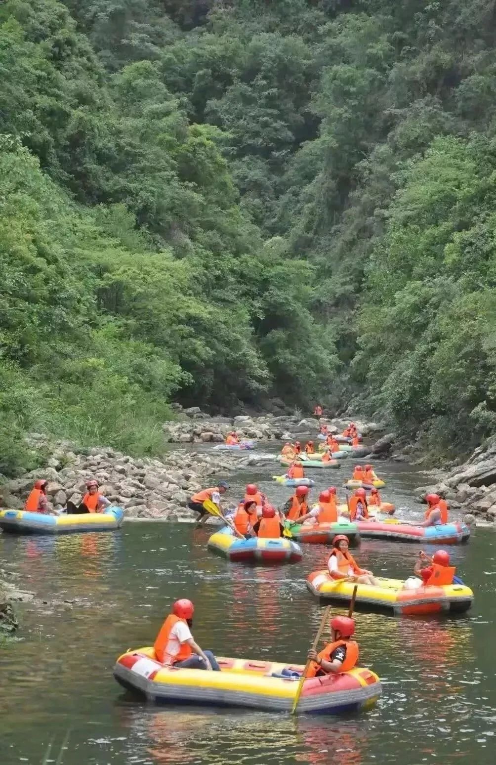 压油沟漂流图片