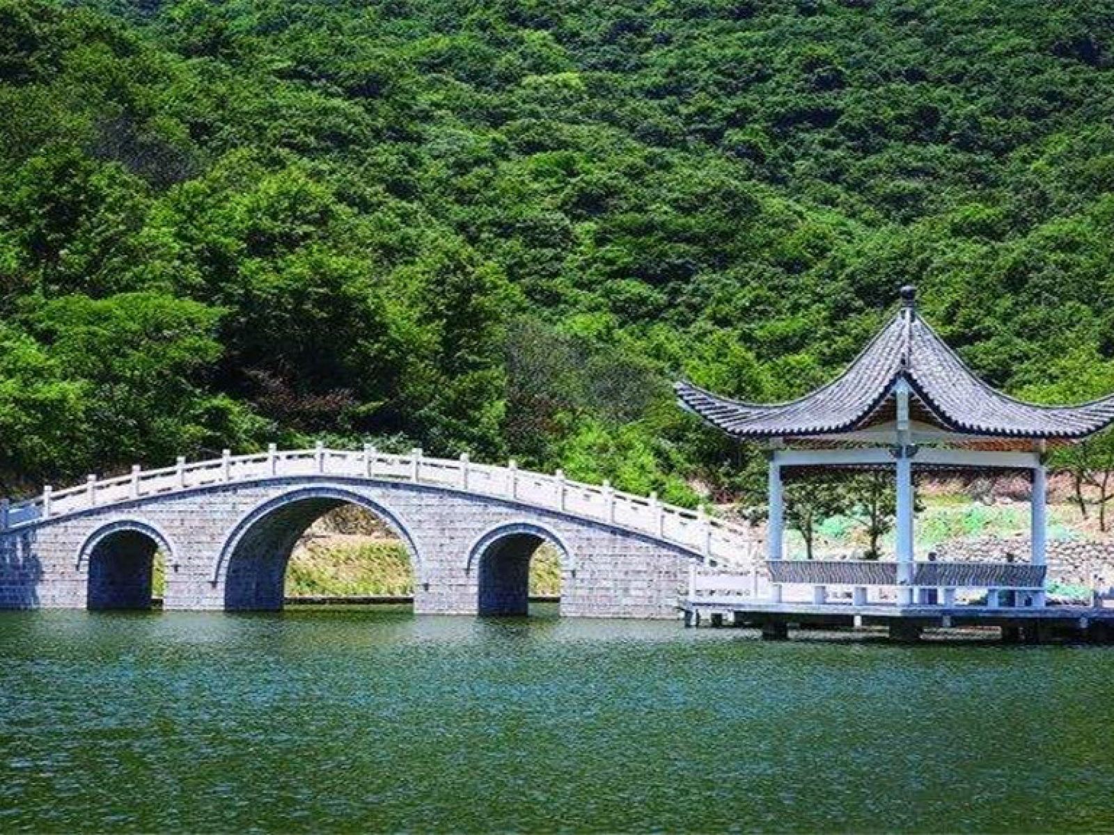 鸡公山桃花寨景区