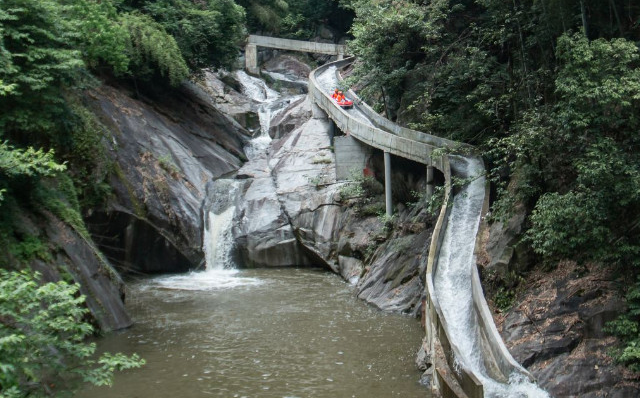 霍山神仙谷漂流景區(qū)