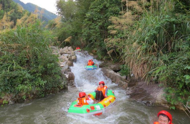 上饒銅鈸山漂流