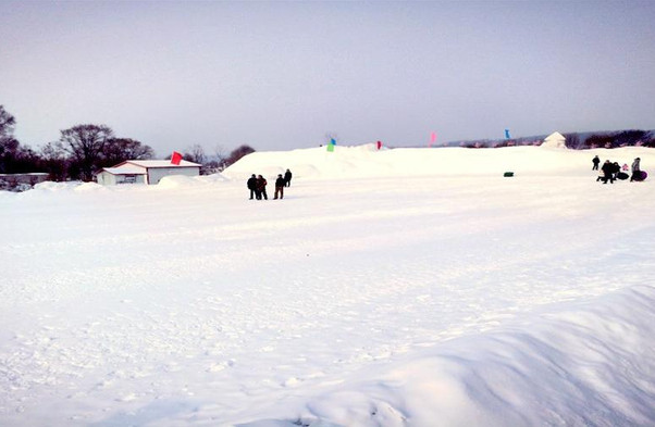 沈陽棋盤山滑雪場