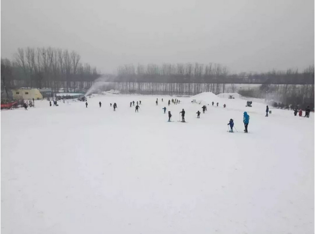 鄭州豫龍滑雪場