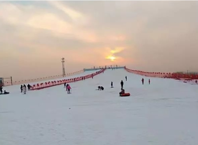 沧州勇士滑雪场