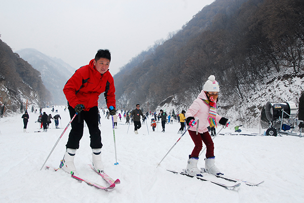 豫龙滑雪场