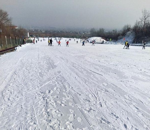 太行風情滑雪場