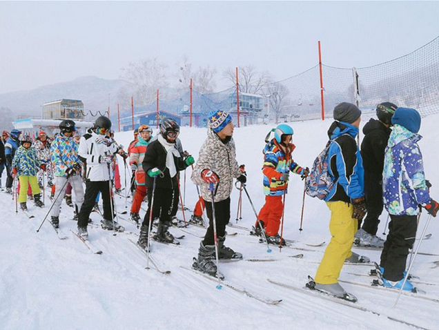 哈爾濱平山神鹿滑雪場