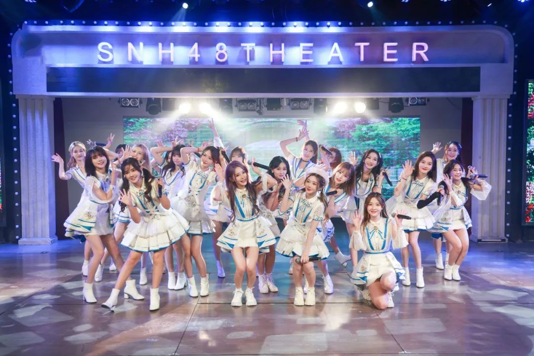 SNH48 GROUP 第十届年度金曲大赏2.jpg