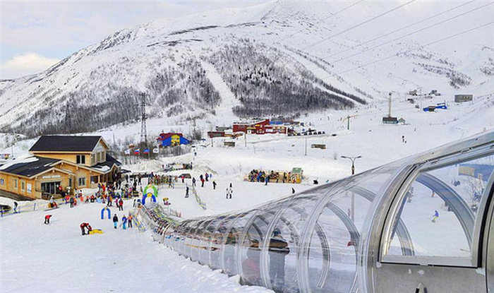 呼和浩特北极光滑雪场