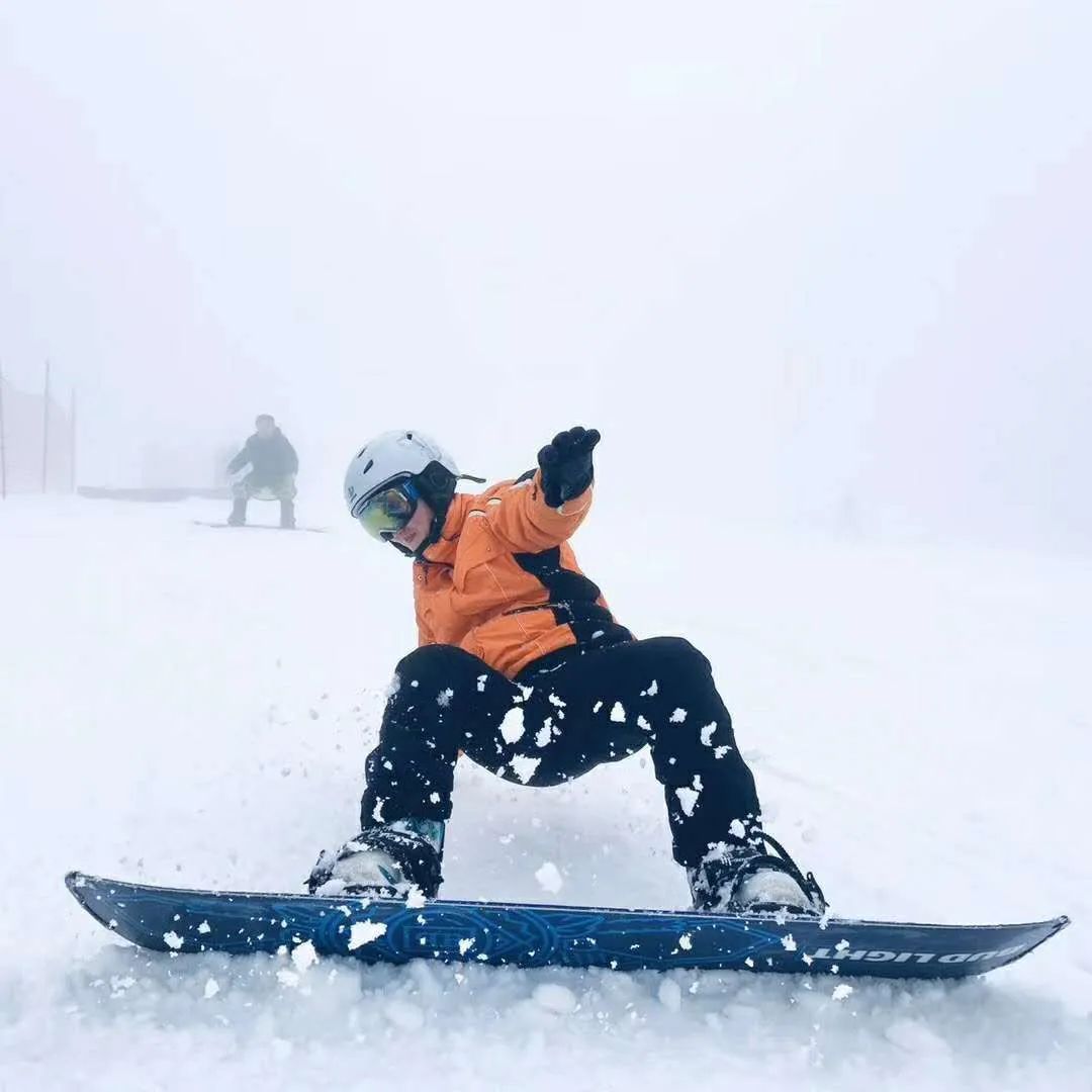 宜春七星岭滑雪场2.jpg