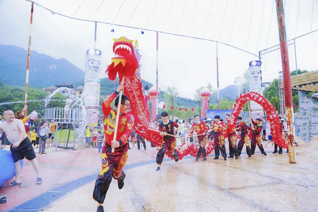 武漢錦里溝風(fēng)景區(qū)