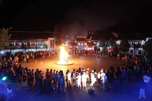 武漢錦里溝風(fēng)景區(qū)