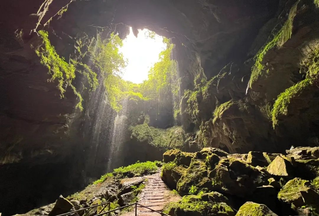 永福天坑景区