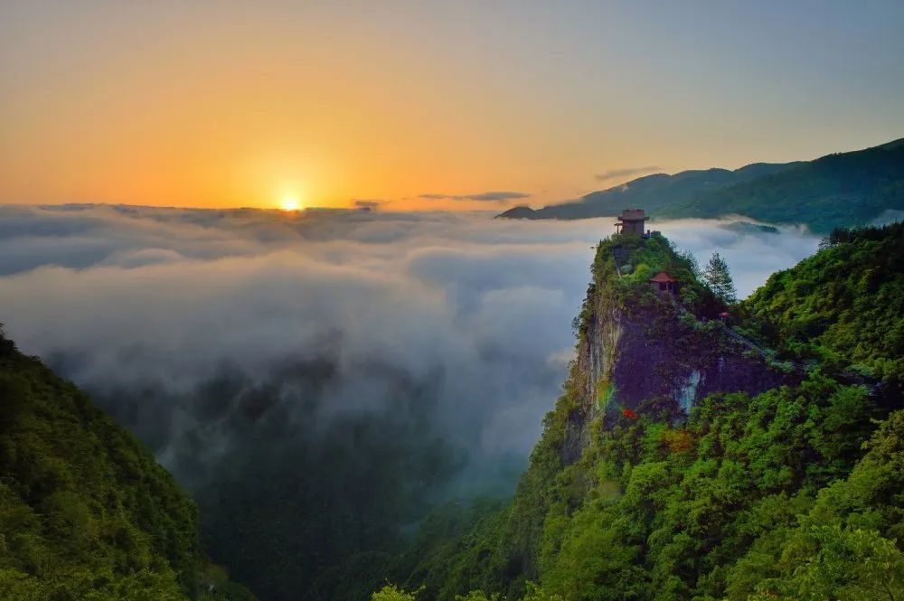 巴人河生态旅游区（三峡女人谷）