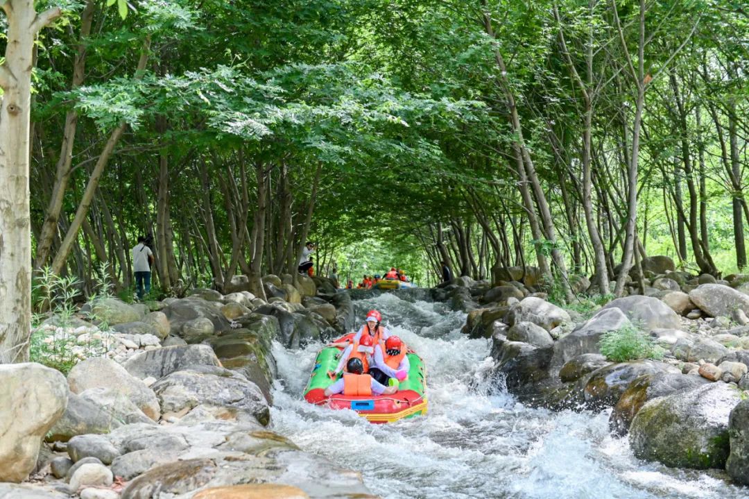 尧山大峡谷漂流