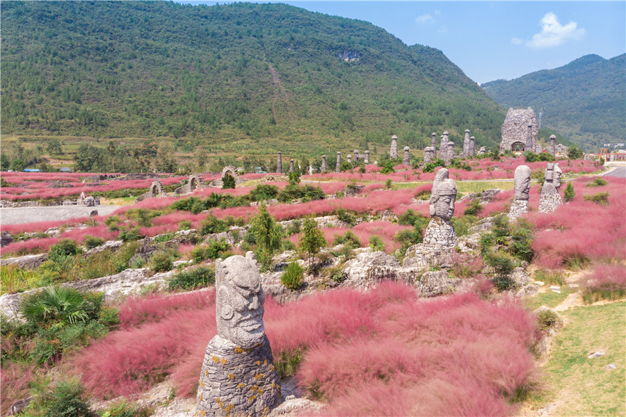 酉陽(yáng)疊石花谷